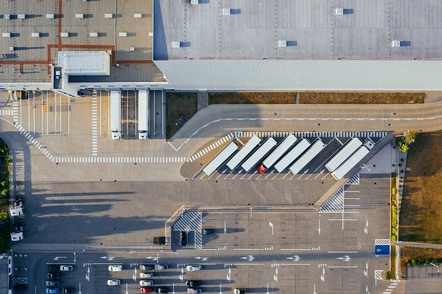 Portoni industriali come sceglierli