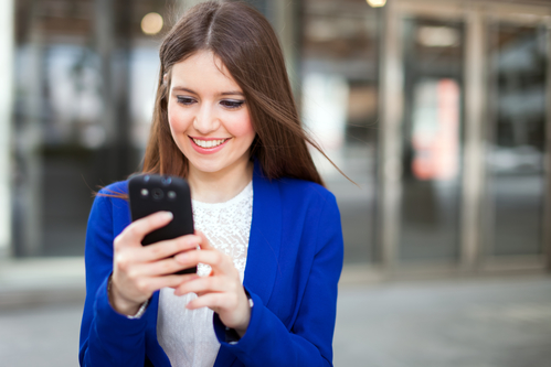 Come si eliminano dal cellulare i software spia?